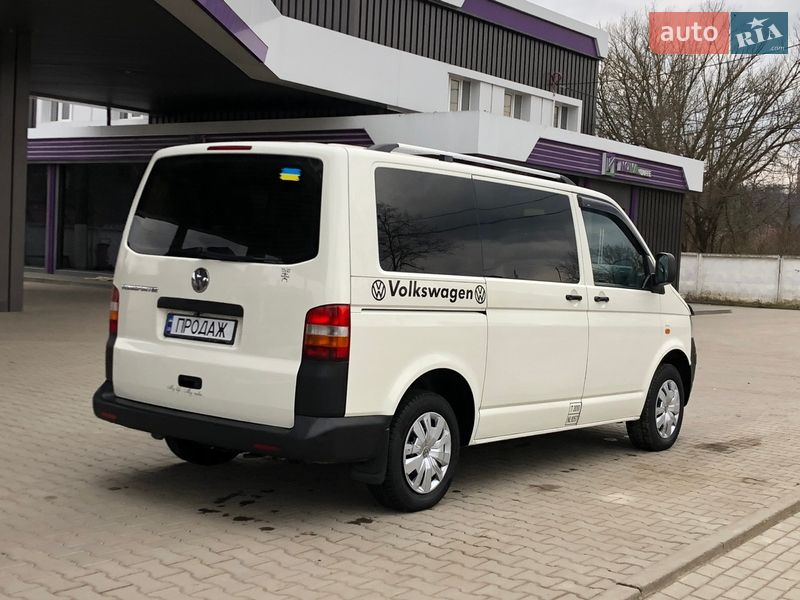 Мінівен Volkswagen Transporter 2006 в Чернівцях