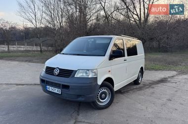 Грузопассажирский фургон Volkswagen Transporter 2005 в Каменском