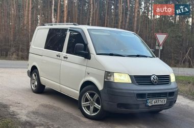 Вантажопасажирський фургон Volkswagen Transporter 2008 в Зміїві