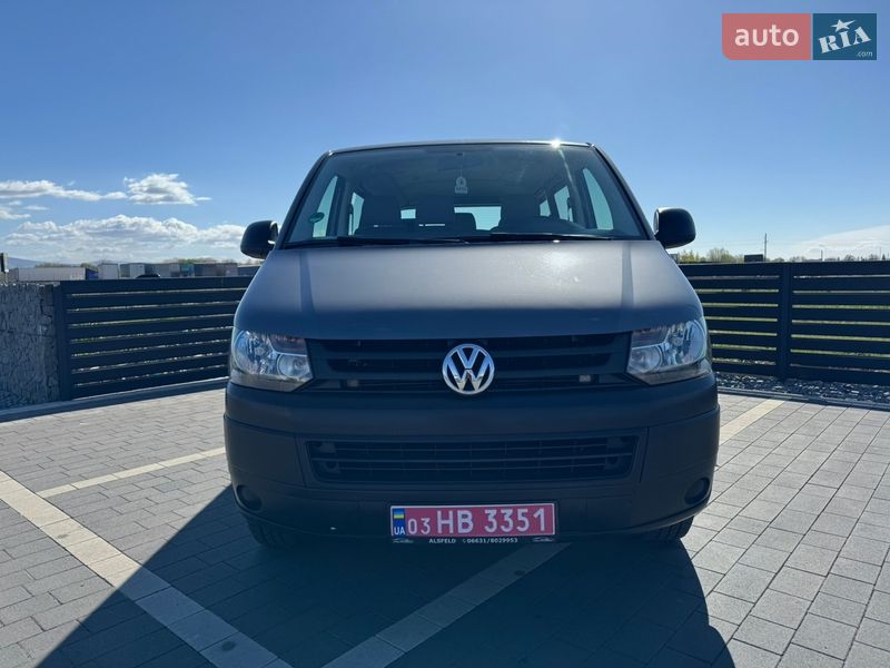 Минивэн Volkswagen Transporter 2015 в Мукачево