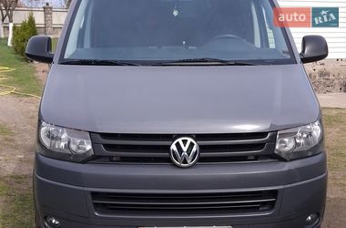 Мінівен Volkswagen Transporter 2010 в Рівному