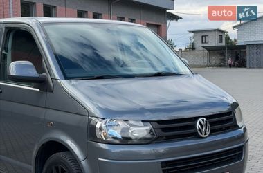 Минивэн Volkswagen Transporter 2010 в Костополе