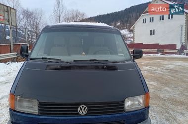 Грузовой фургон Volkswagen Transporter 1994 в Вижнице