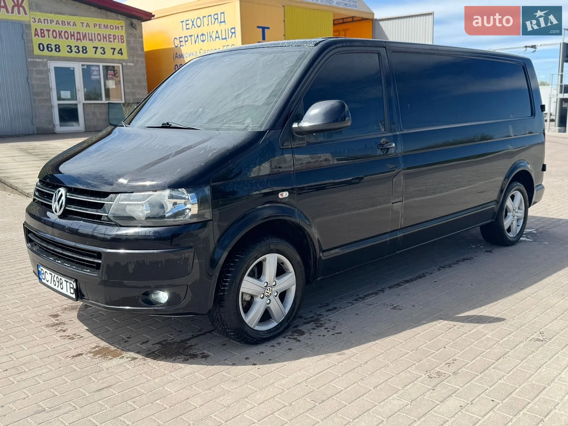 Volkswagen Transporter 2011 VIN WV1ZZZ7HZBH013267 фото оголошення 2 з 15