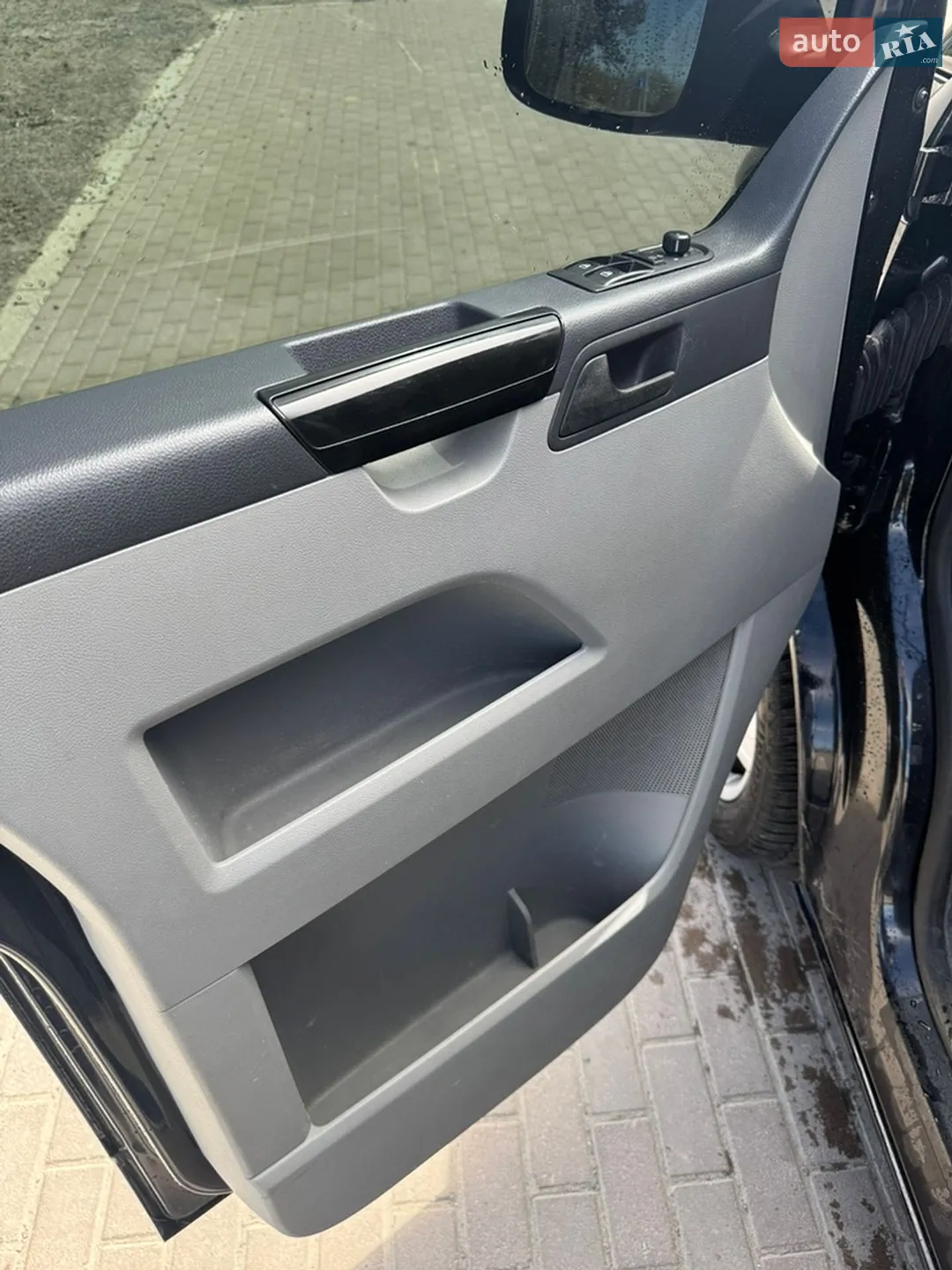 Volkswagen Transporter 2011 VIN WV1ZZZ7HZBH013267 фото оголошення 11 з 15