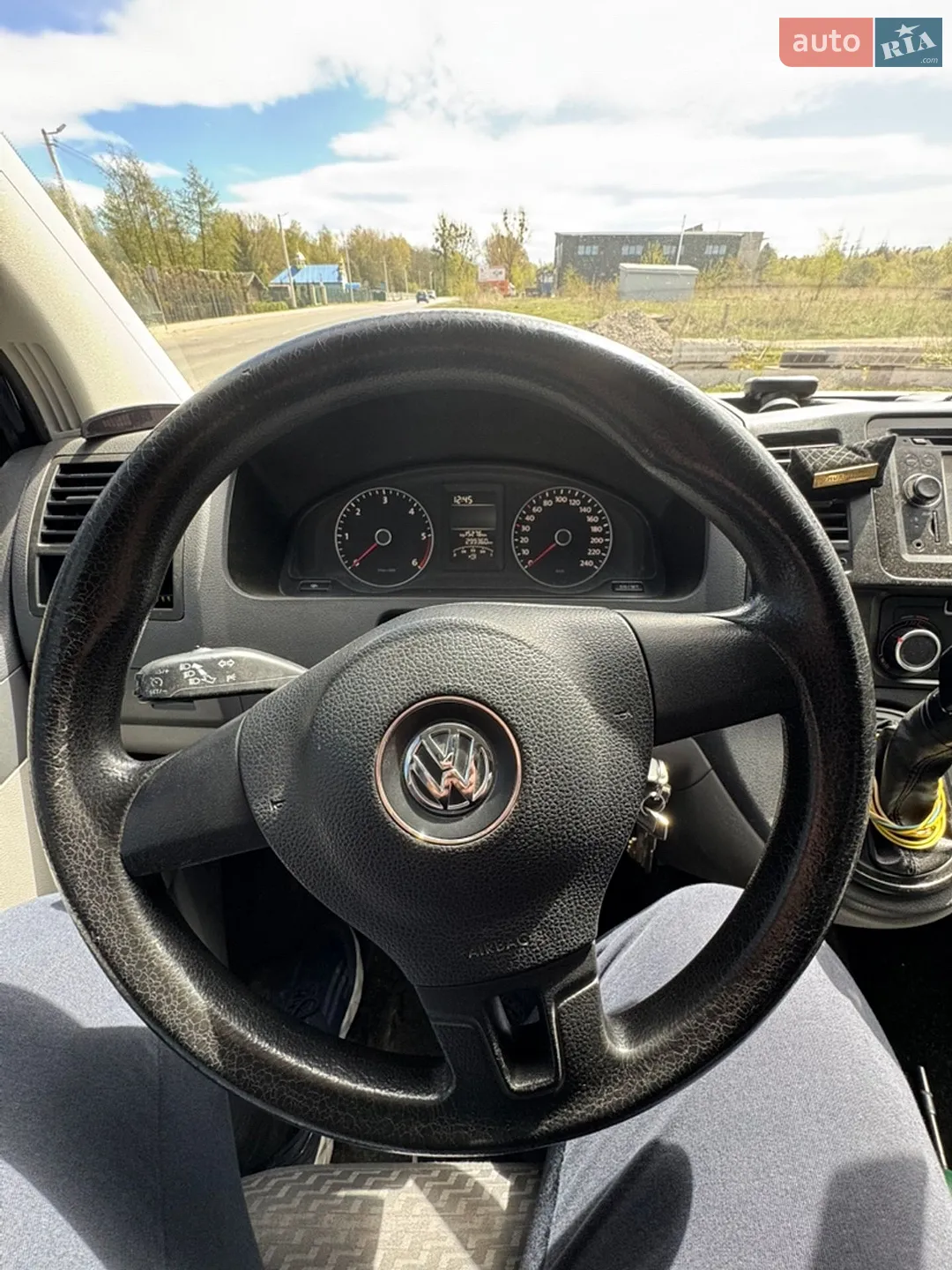 Volkswagen Transporter 2011 VIN WV1ZZZ7HZBH013267 фото оголошення 14 з 15
