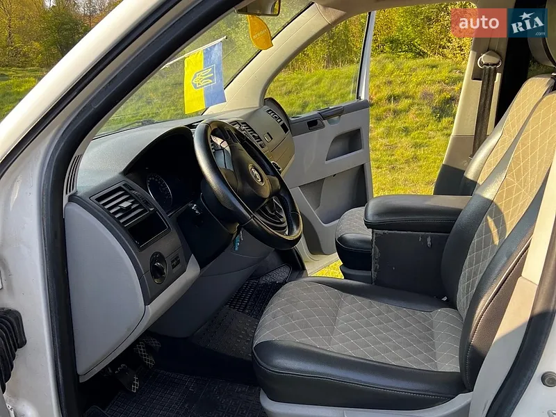 Volkswagen Transporter 2009 VIN WV1ZZZ7HZAH211783 фото оголошення 17 з 51