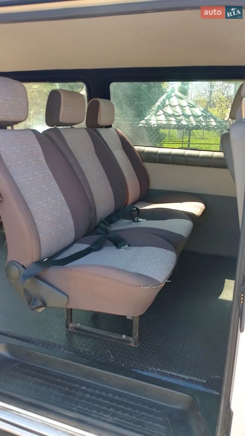 2011 Volkswagen Transporter - мініатюра 11