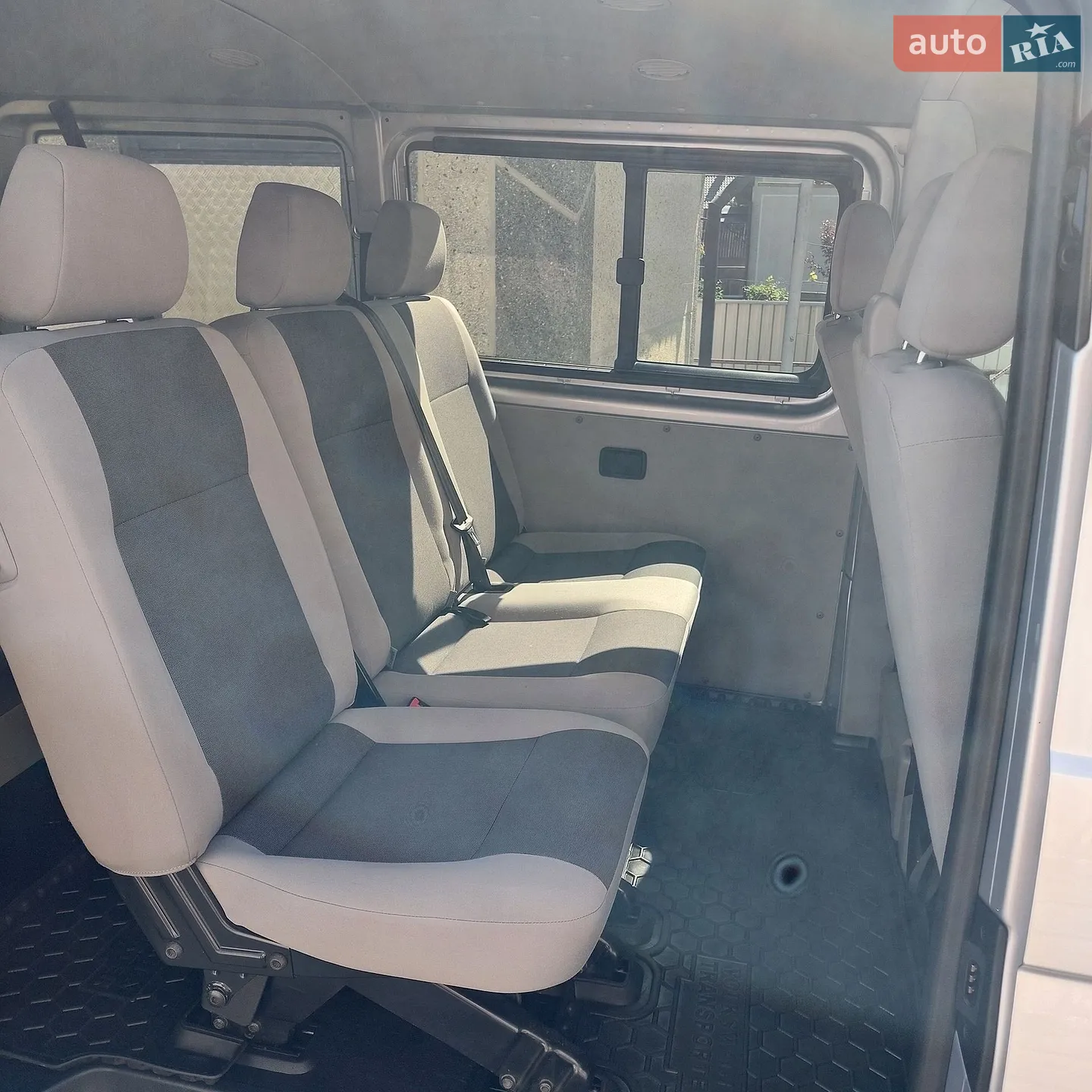 2015 Volkswagen Transporter - мініатюра 15