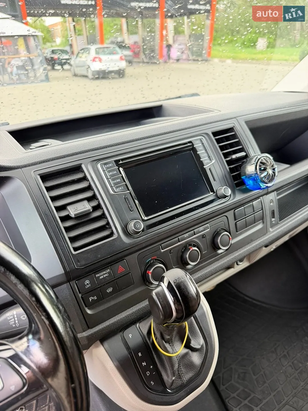 2015 Volkswagen Transporter - мініатюра 21