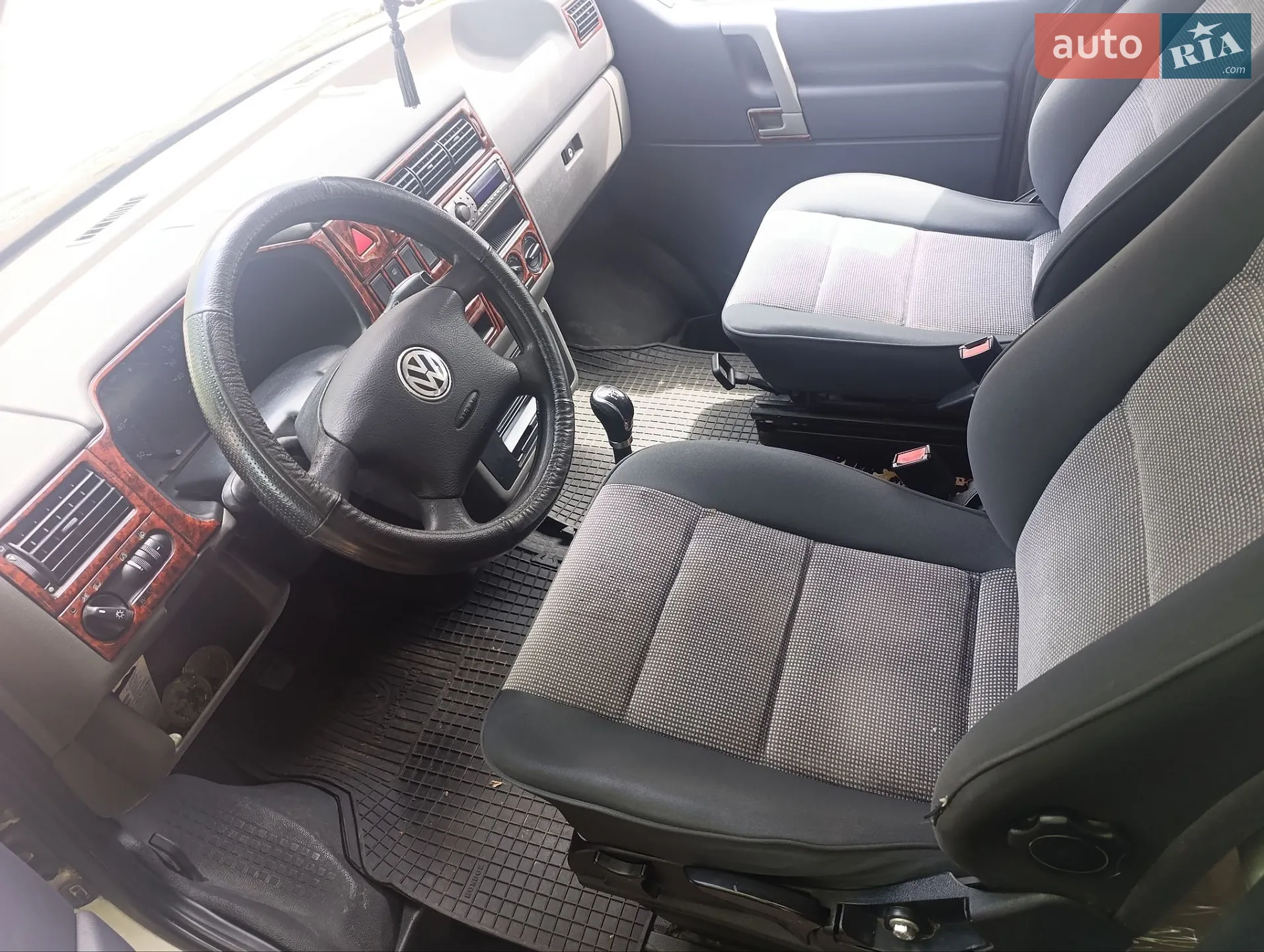 Volkswagen Transporter 2002 VIN WV1ZZZ70Z2H109148 фото оголошення 5 з 15