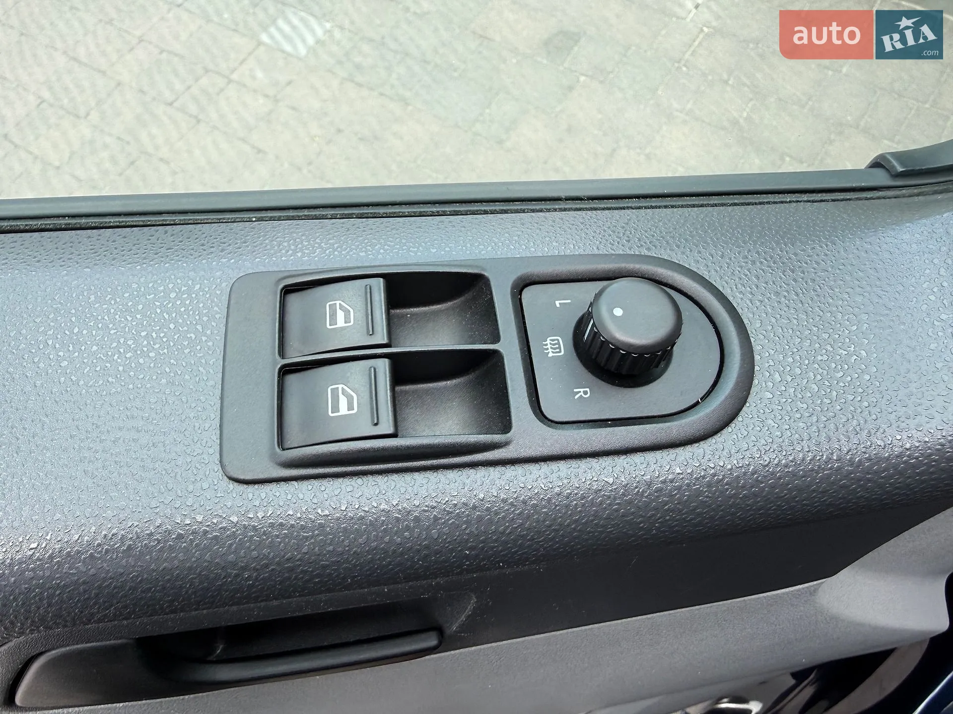 2014 Volkswagen Transporter - мініатюра 35