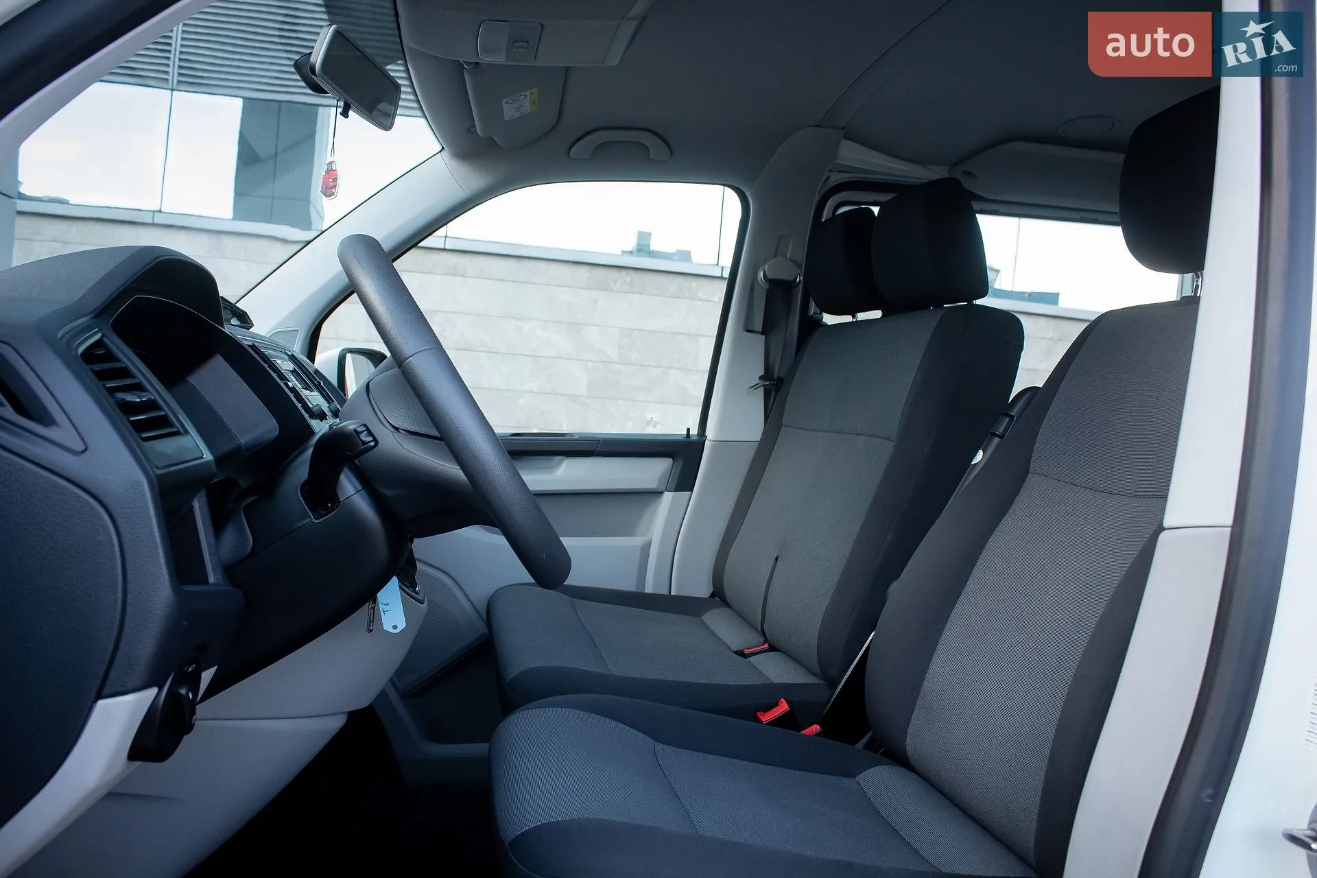 2019 Volkswagen Transporter - мініатюра 12