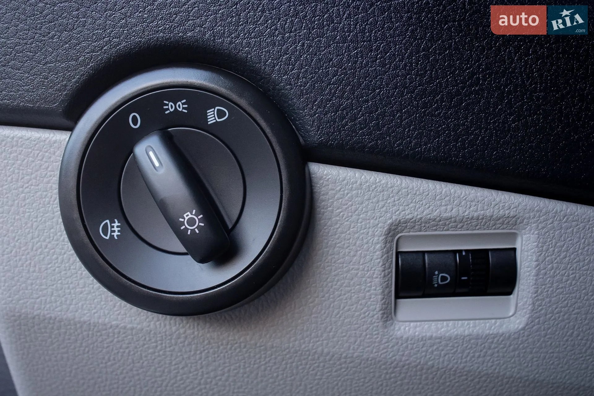 2019 Volkswagen Transporter - мініатюра 29