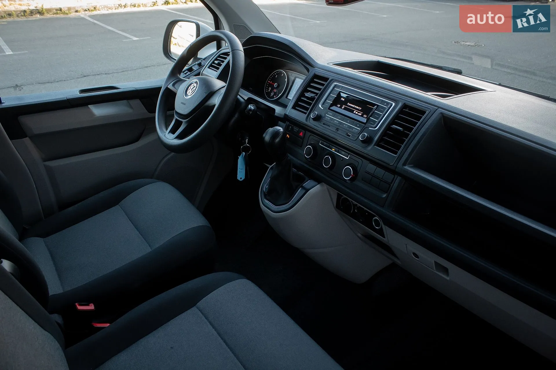 2019 Volkswagen Transporter - мініатюра 18