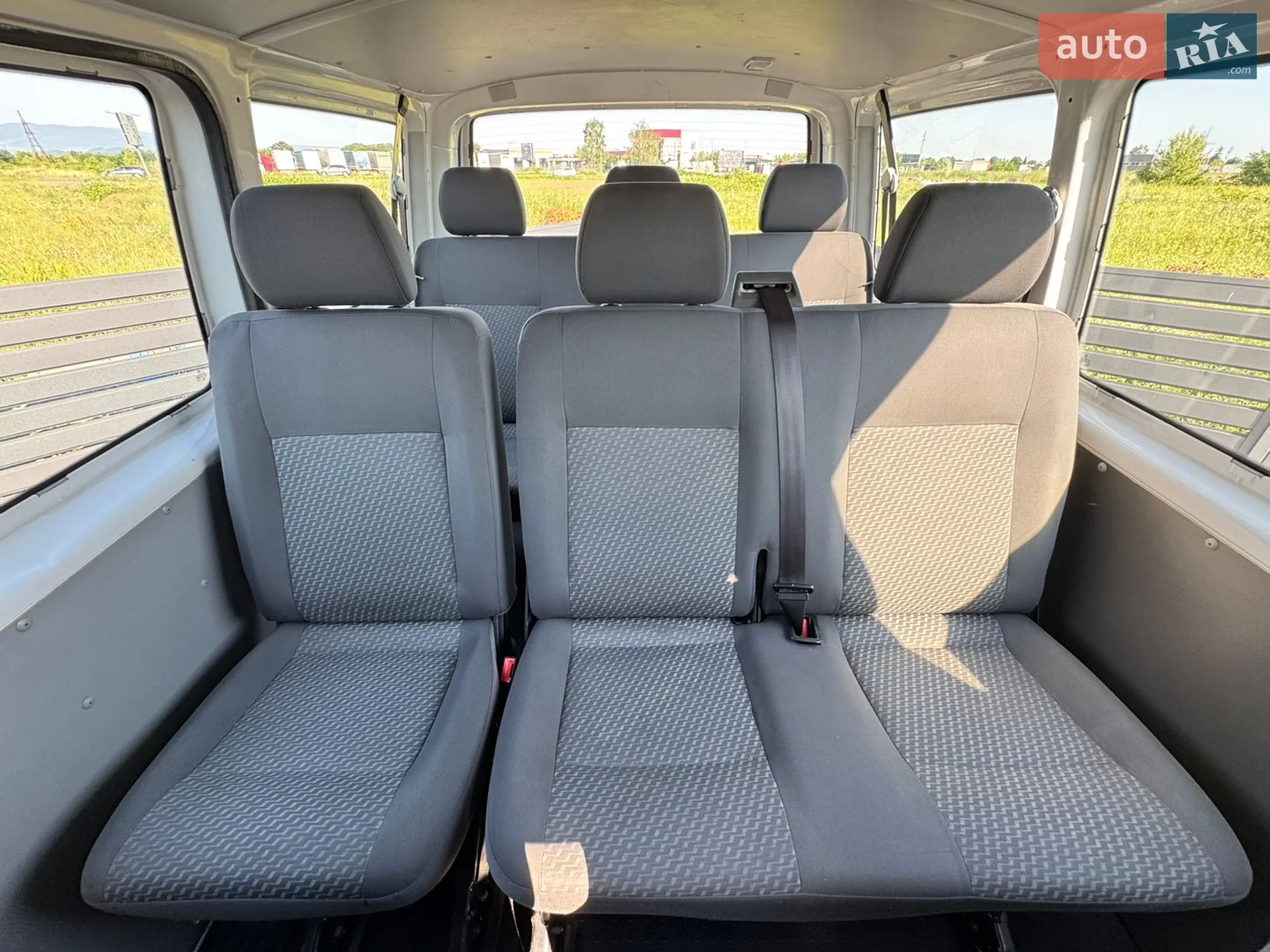 2012 Volkswagen Transporter - мініатюра 44
