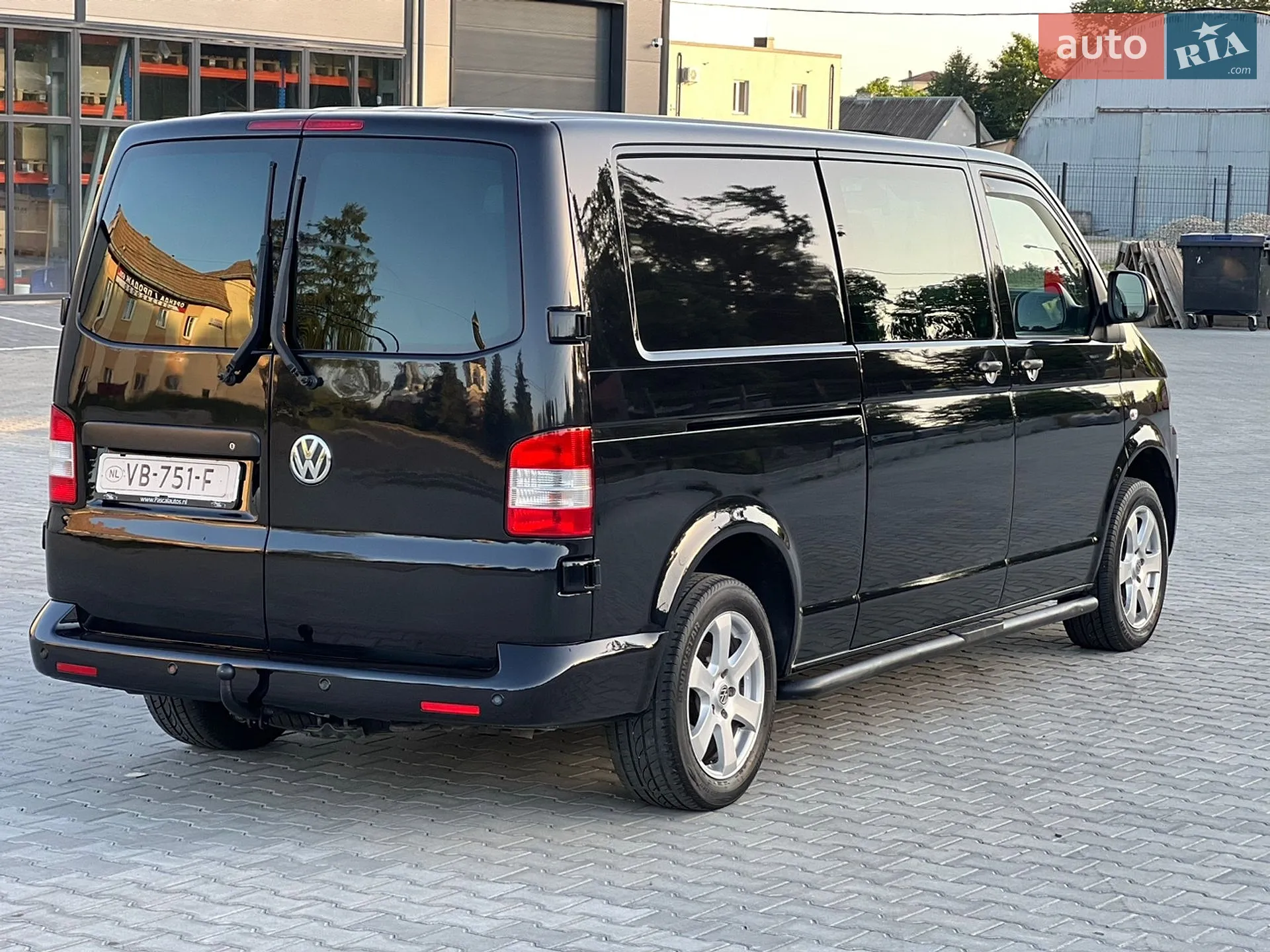 2011 Volkswagen Transporter - мініатюра 14