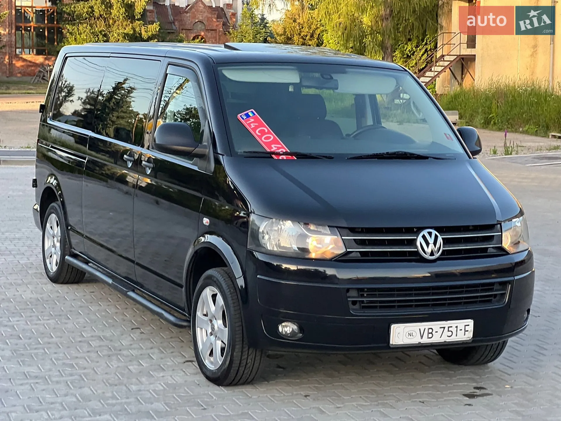2011 Volkswagen Transporter - мініатюра 25