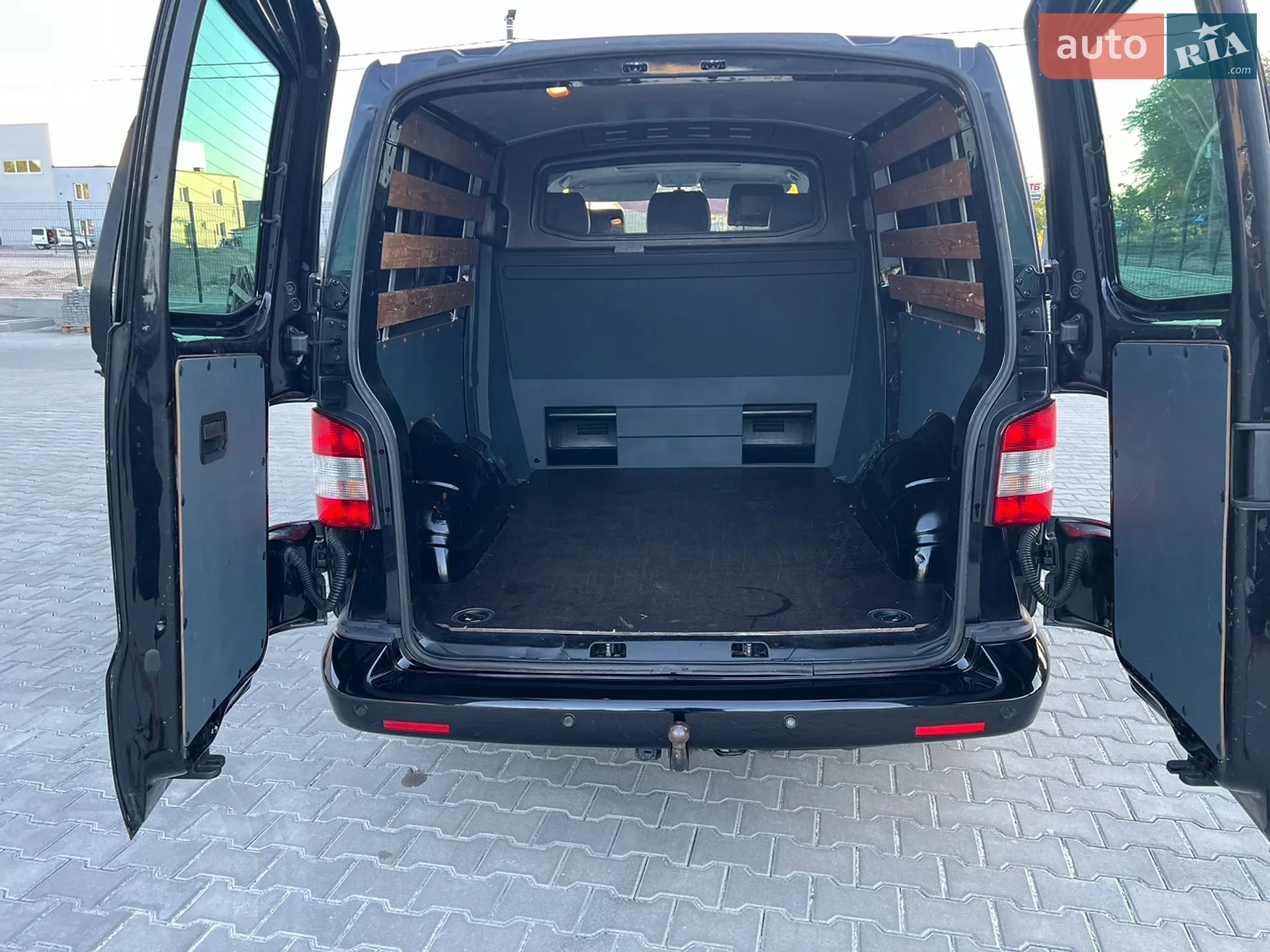 2011 Volkswagen Transporter - мініатюра 46