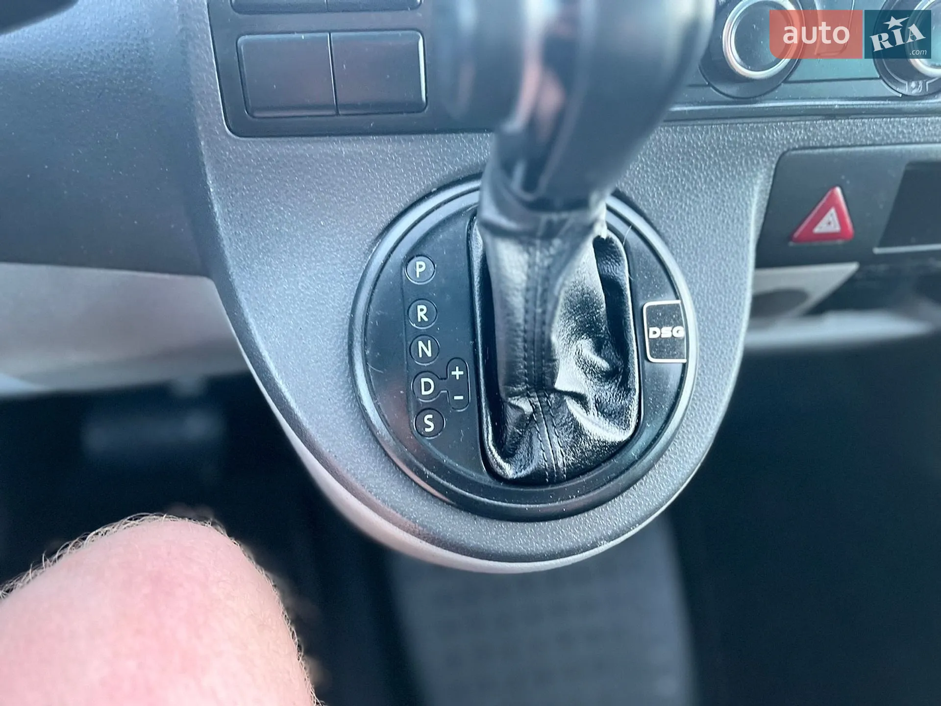2011 Volkswagen Transporter - мініатюра 63