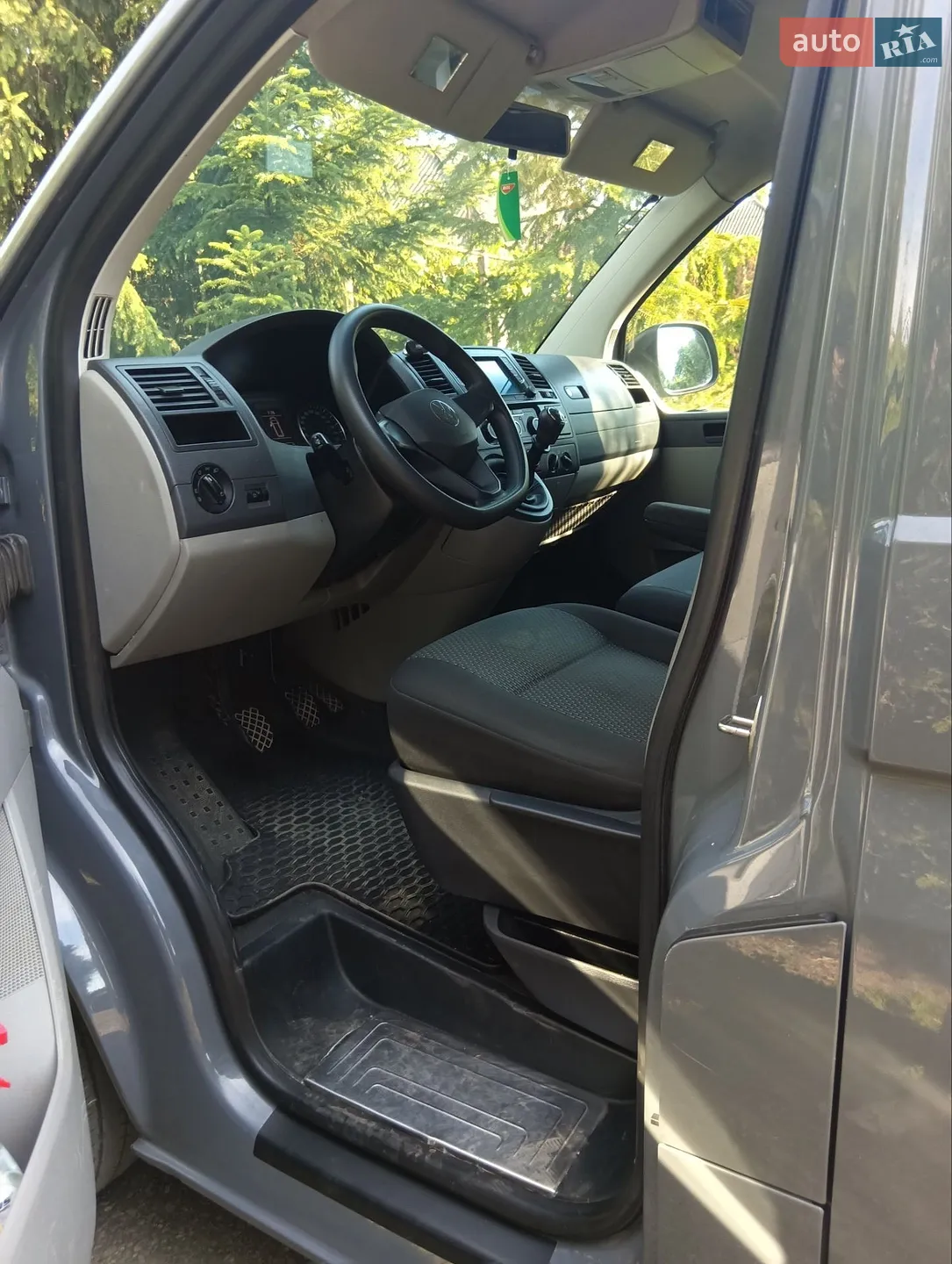 2011 Volkswagen Transporter - мініатюра 9