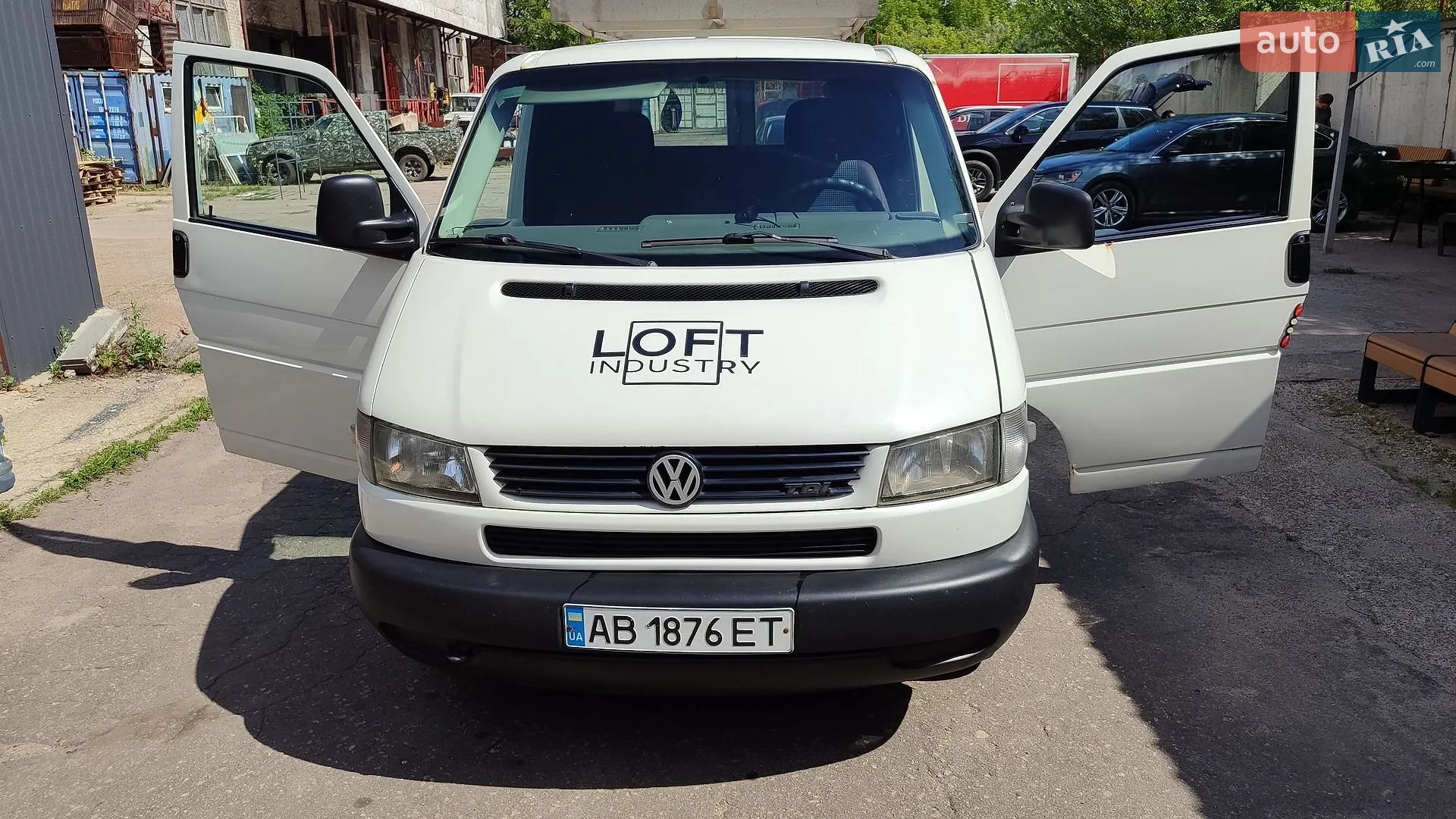 Volkswagen Transporter 2001 VIN WV1ZZZ70Z1H125664 фото оголошення 7 з 18