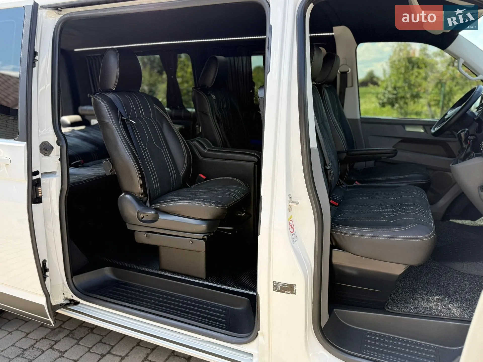 2022 Volkswagen Transporter - мініатюра 66