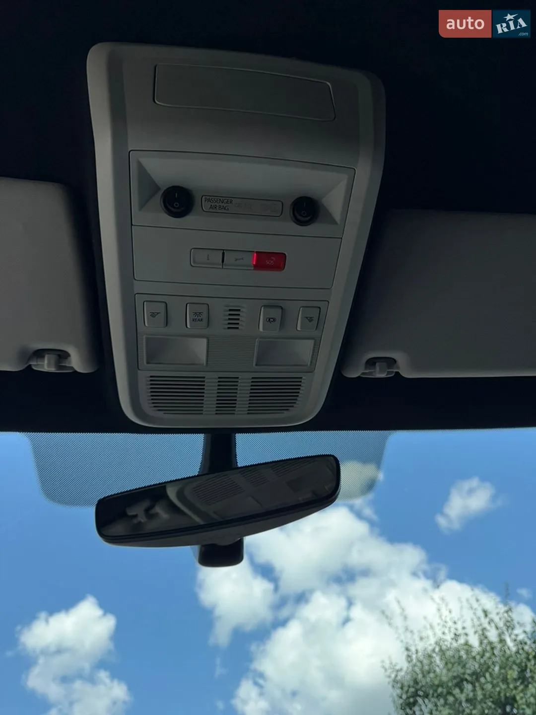 2022 Volkswagen Transporter - мініатюра 95