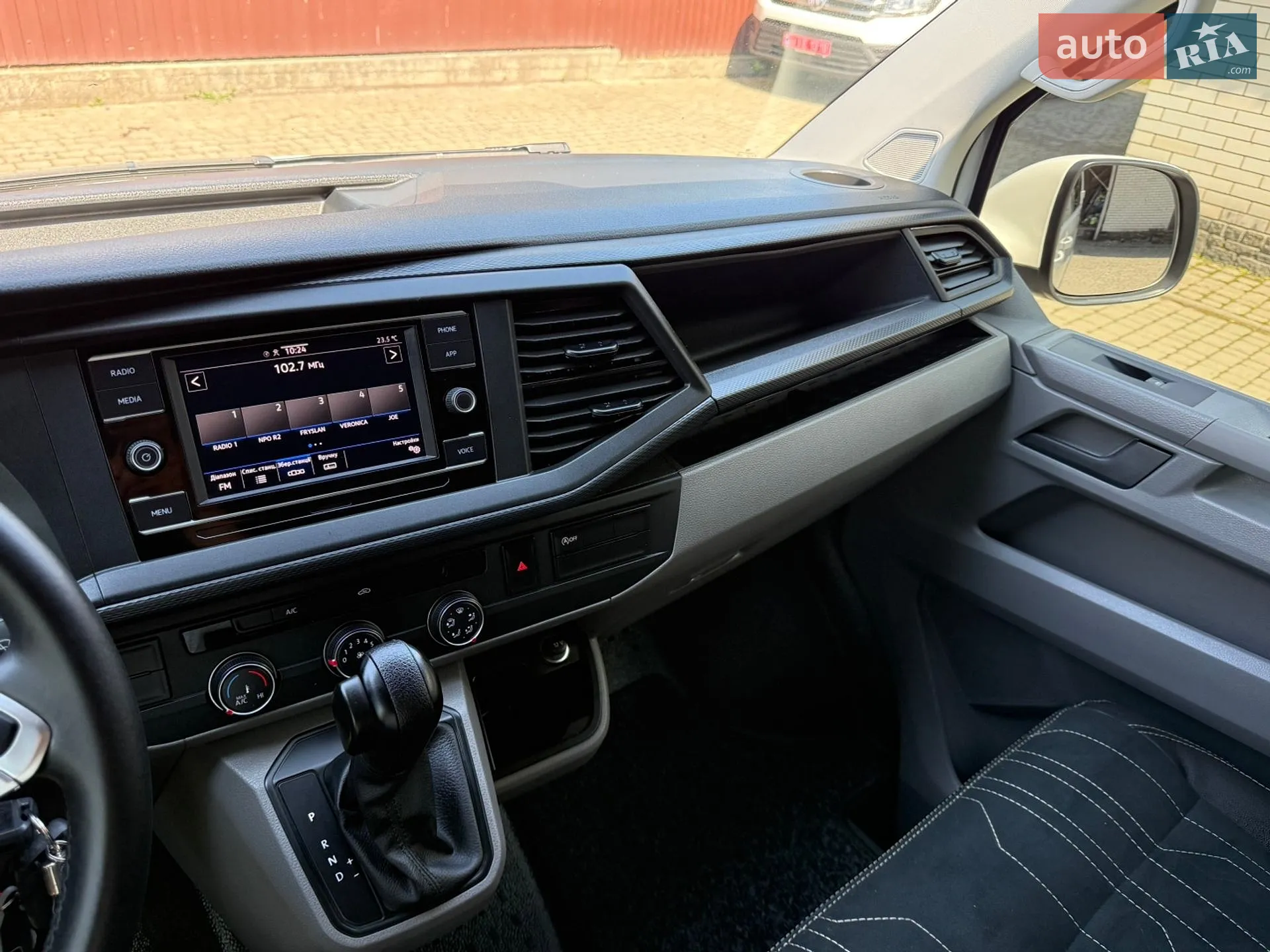 2022 Volkswagen Transporter - мініатюра 101