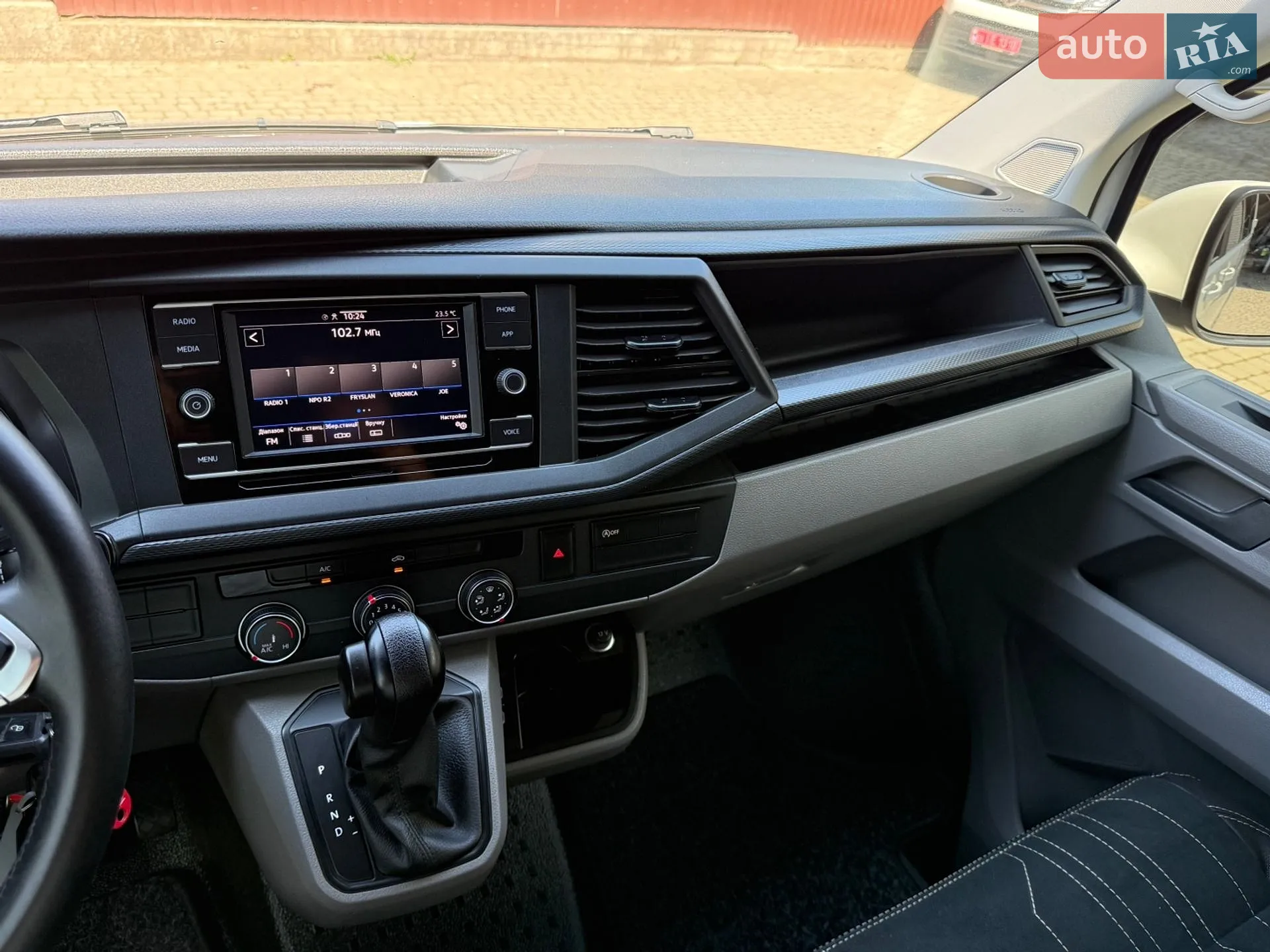 2022 Volkswagen Transporter - мініатюра 102