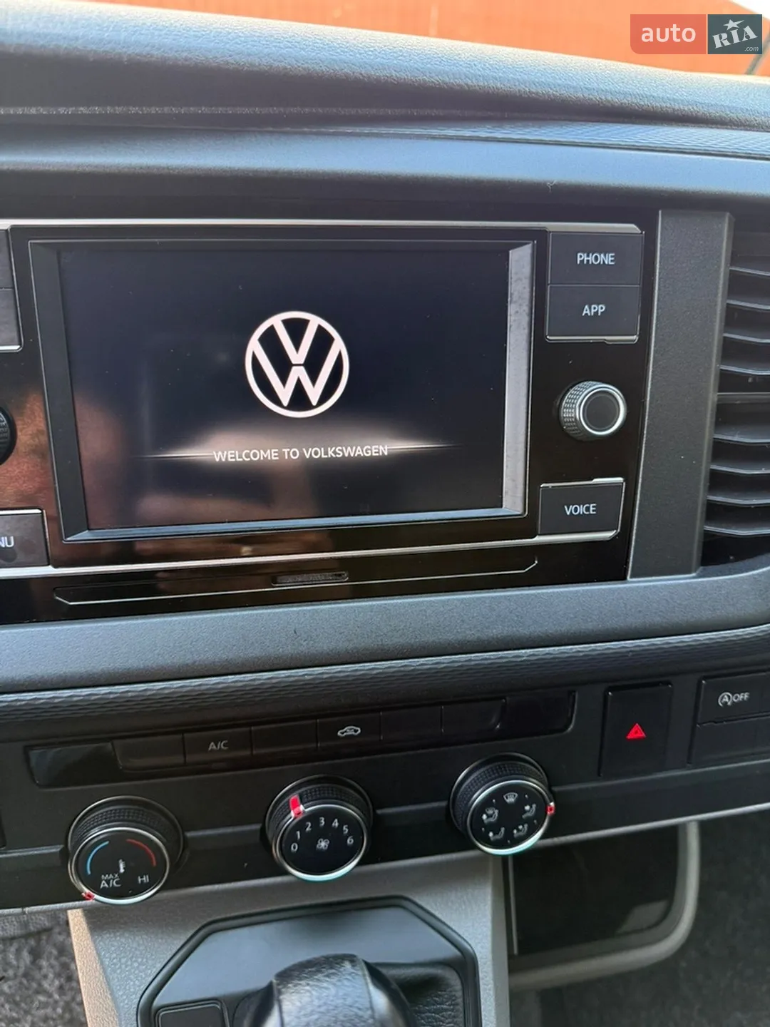 2022 Volkswagen Transporter - мініатюра 117