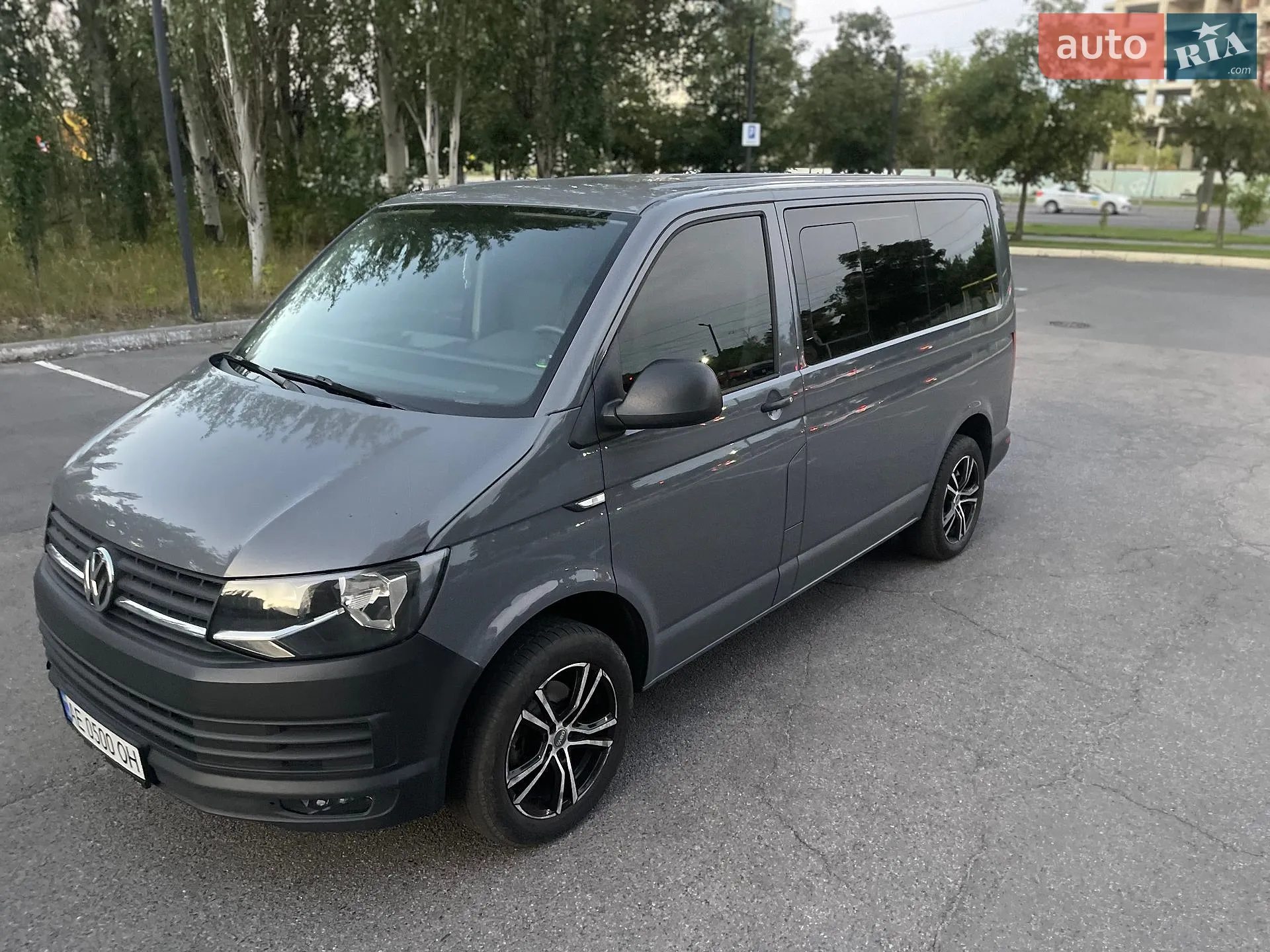 2017 Volkswagen Transporter - фото 1
