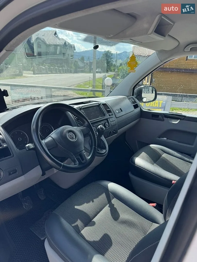 2011 Volkswagen Transporter - мініатюра 10