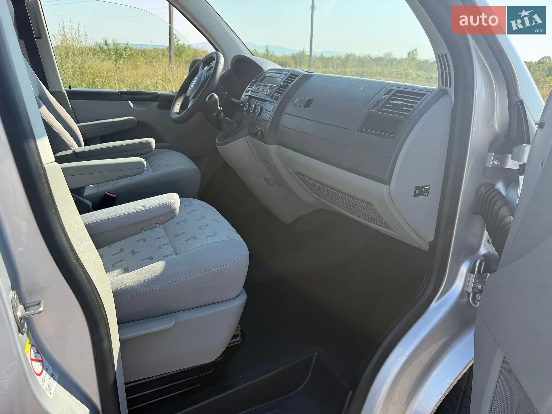 2013 Volkswagen Transporter - мініатюра 42