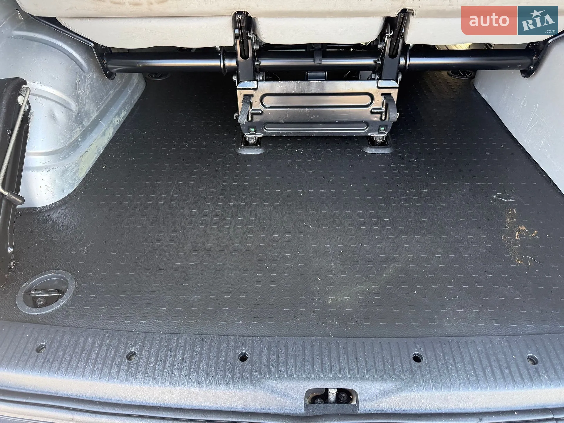 2013 Volkswagen Transporter - мініатюра 61