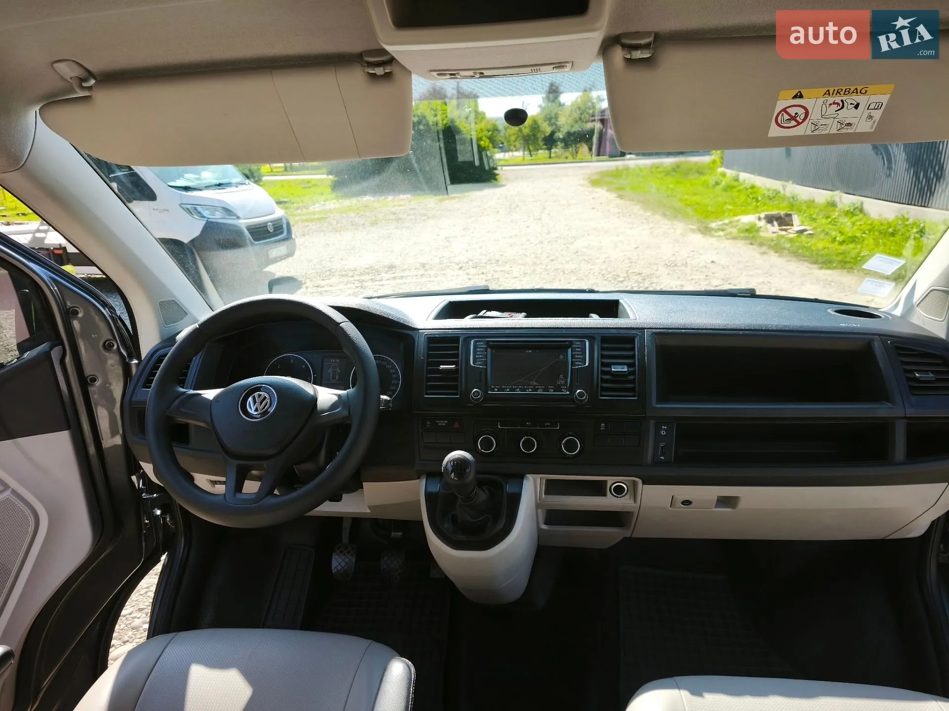 2016 Volkswagen Transporter - мініатюра 25