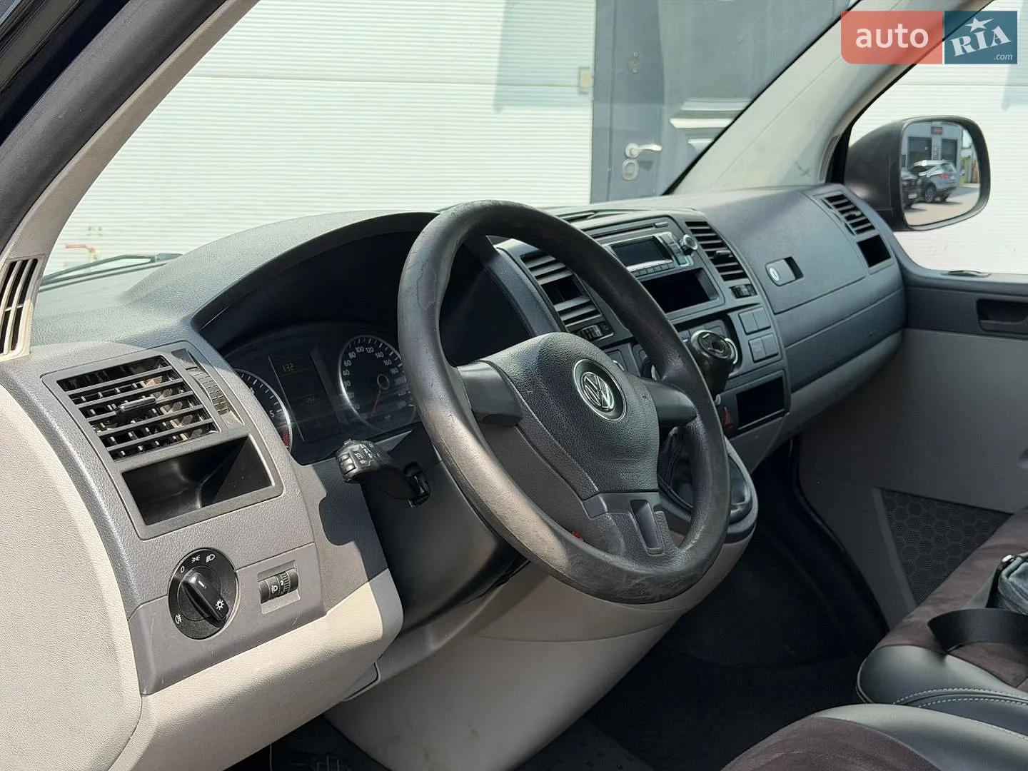 2013 Volkswagen Transporter - мініатюра 9