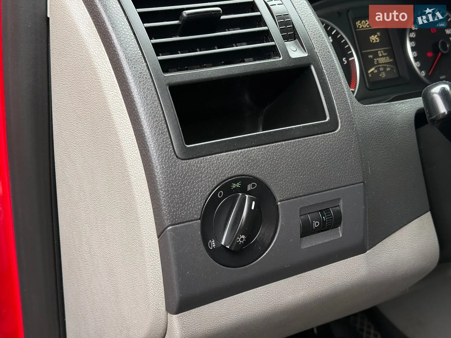 2010 Volkswagen Transporter - мініатюра 8