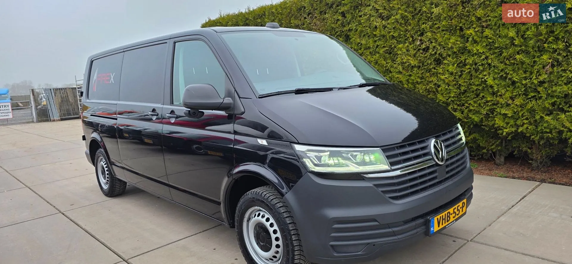 2020 Volkswagen Transporter - фото 1