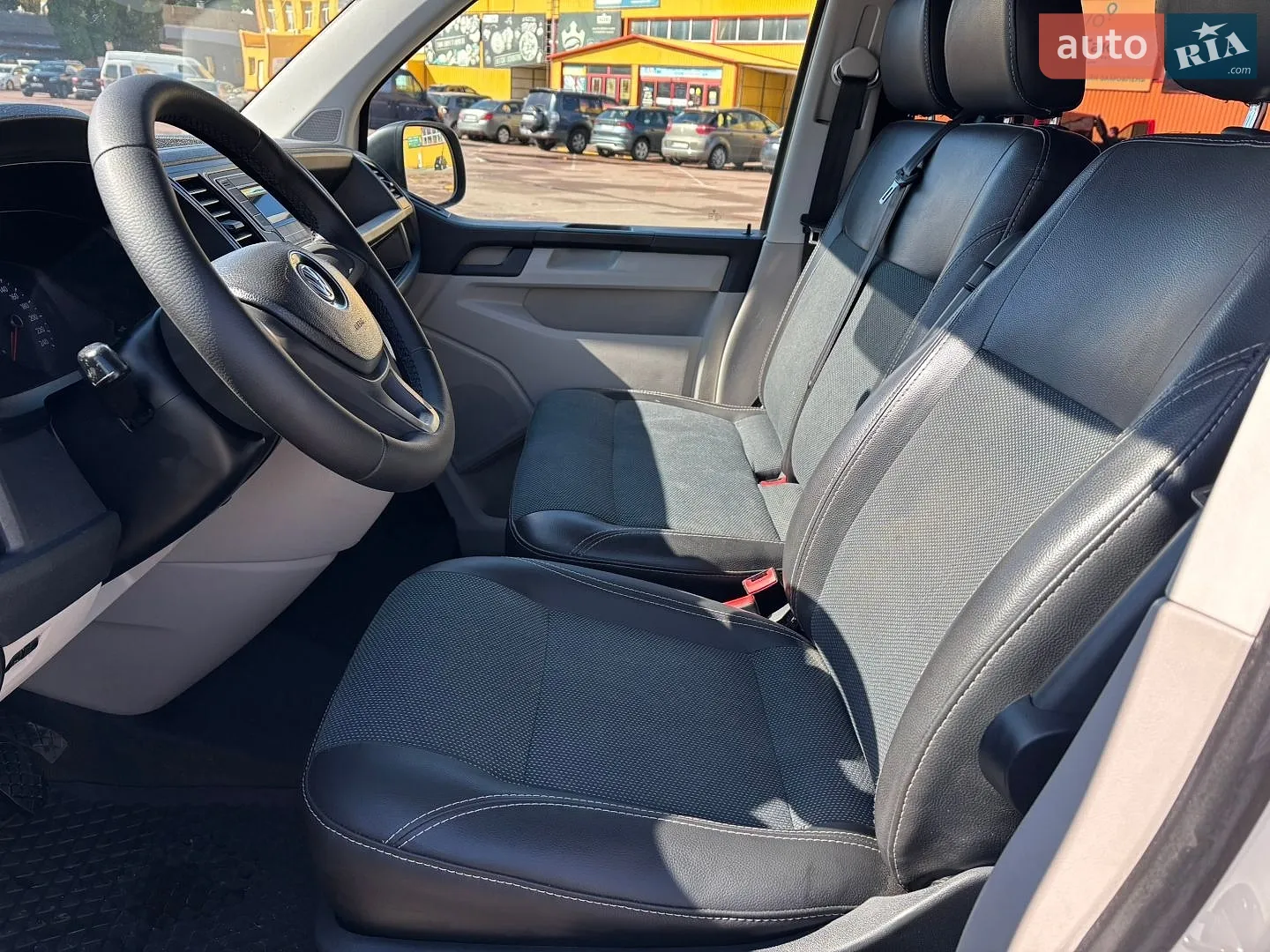 2016 Volkswagen Transporter - мініатюра 9