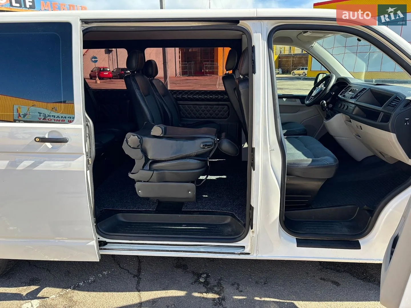 2016 Volkswagen Transporter - мініатюра 16