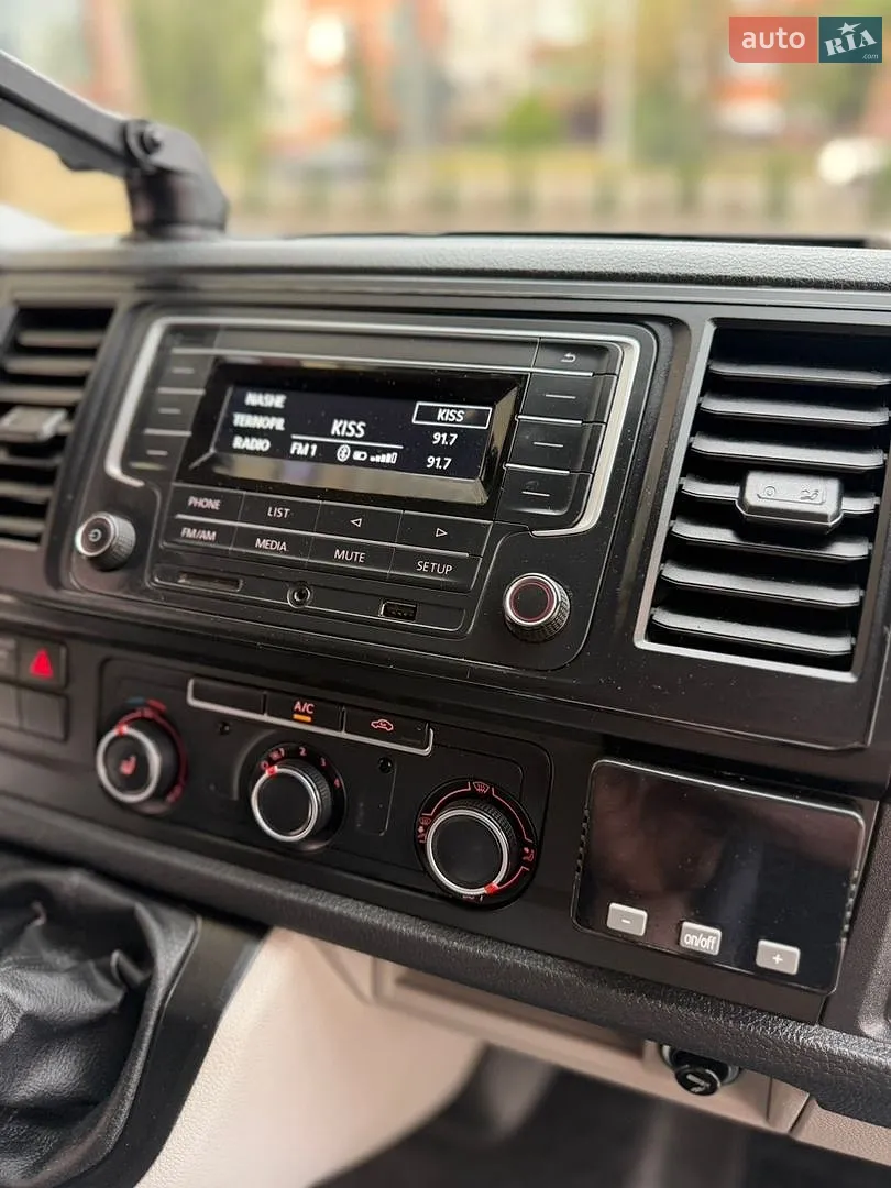 2016 Volkswagen Transporter - мініатюра 29