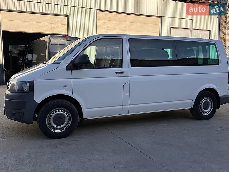Volkswagen Transporter 2011