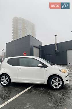 Хэтчбек Volkswagen Up 2012 в Харькове