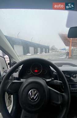 Хэтчбек Volkswagen Up 2012 в Харькове