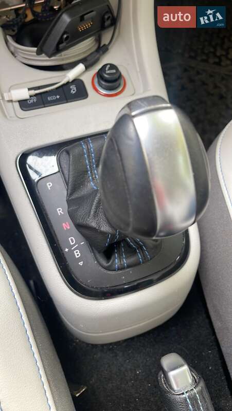 Хэтчбек Volkswagen Up 2013 в Одессе