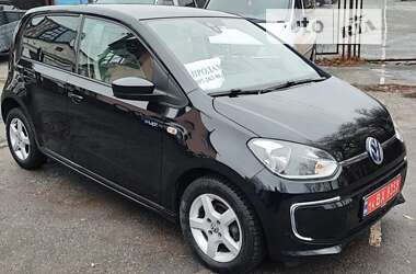 Хэтчбек Volkswagen Up 2014 в 