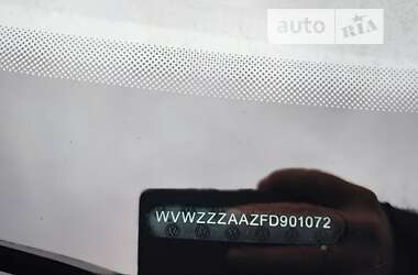 Хэтчбек Volkswagen Up 2014 в 