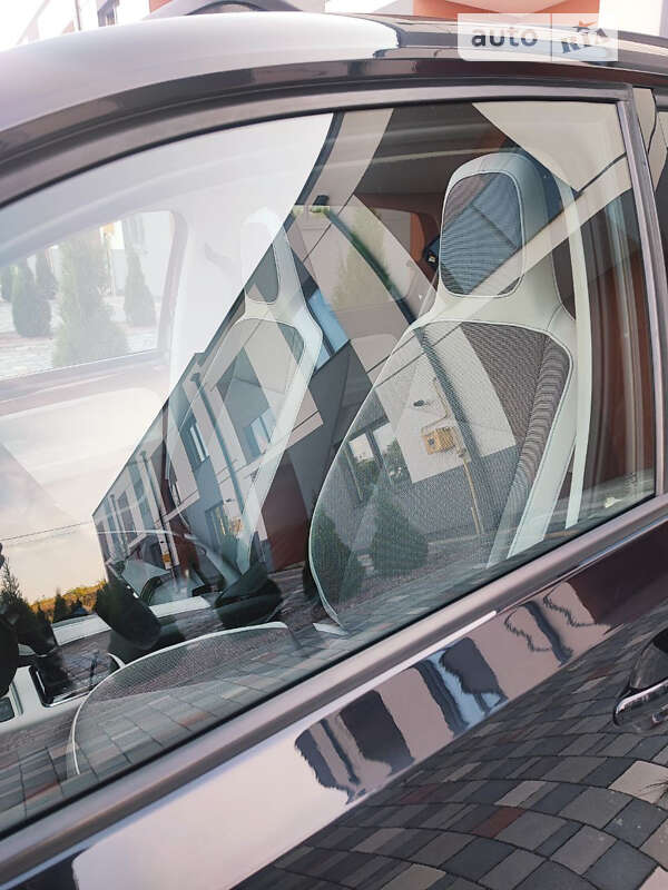 Хэтчбек Volkswagen Up 2014 в Луцке