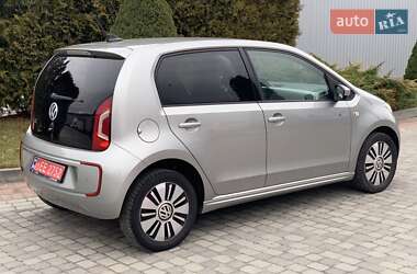 Хэтчбек Volkswagen Up 2013 в 